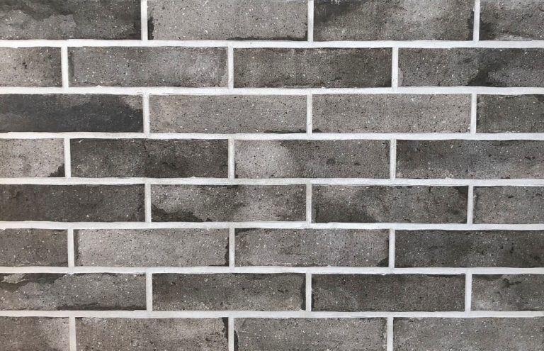 Fasadinė klinkerio plytelė BRICK LOFT FELSGRAU 240x71 mm
